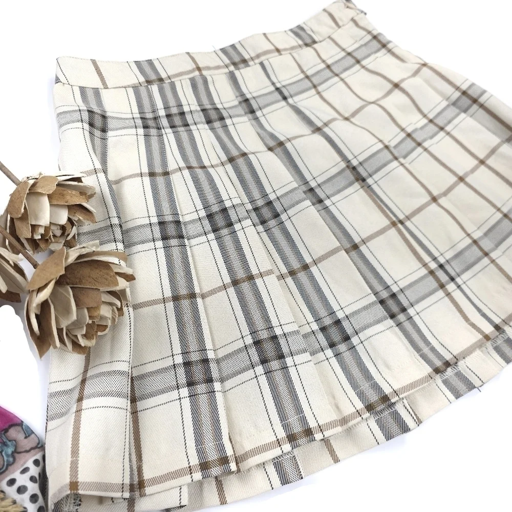 Hesperus Plaid Cream and Brown Women's Skirt Sz 6 Junior Lg - Picture 1 of 8